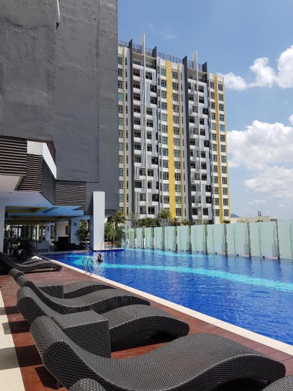 Town Majestic By Iwh Apartment